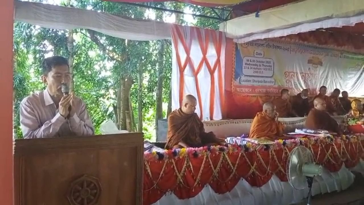 ধনপাতা বনবিহারে ২১তম দানোত্তম কঠিন চীবর দান উৎসব অনুষ্ঠিত