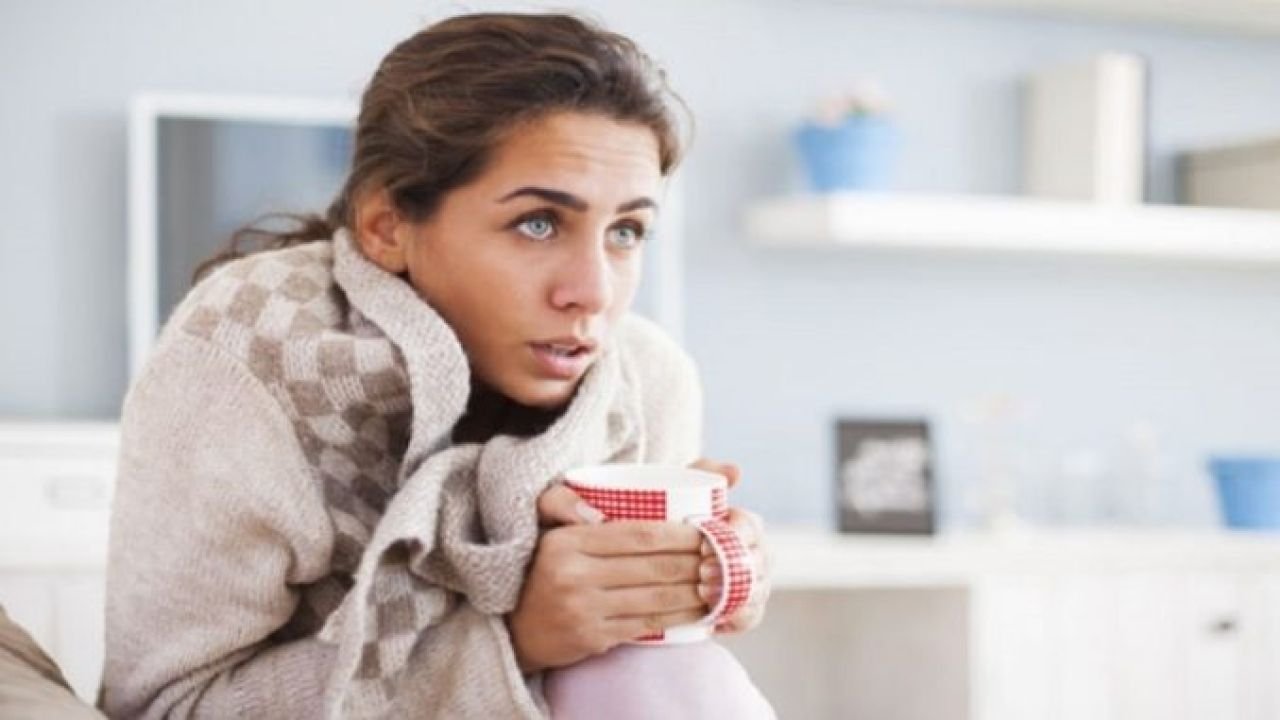 যে ভিটামিনের অভাবে শরীরে অতিরিক্ত শীত লাগে