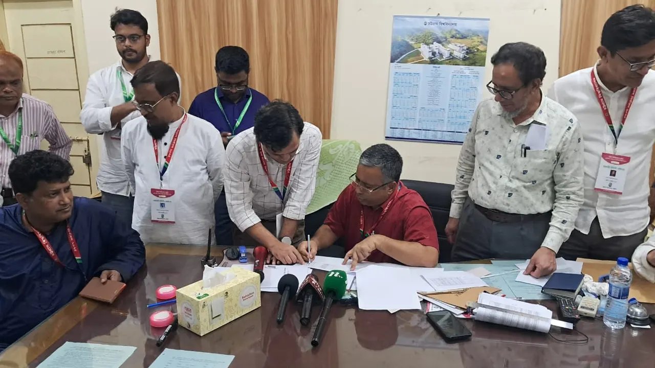 সোহরাওয়ার্দী হলে ভিপি-জিএসে এগিয়ে যারা