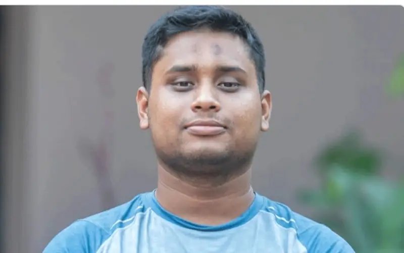 মধ্যরাতে হাসনাত আবদুল্লাহর ফেসবুক পোস্ট, অতঃপর যা জানা গেল